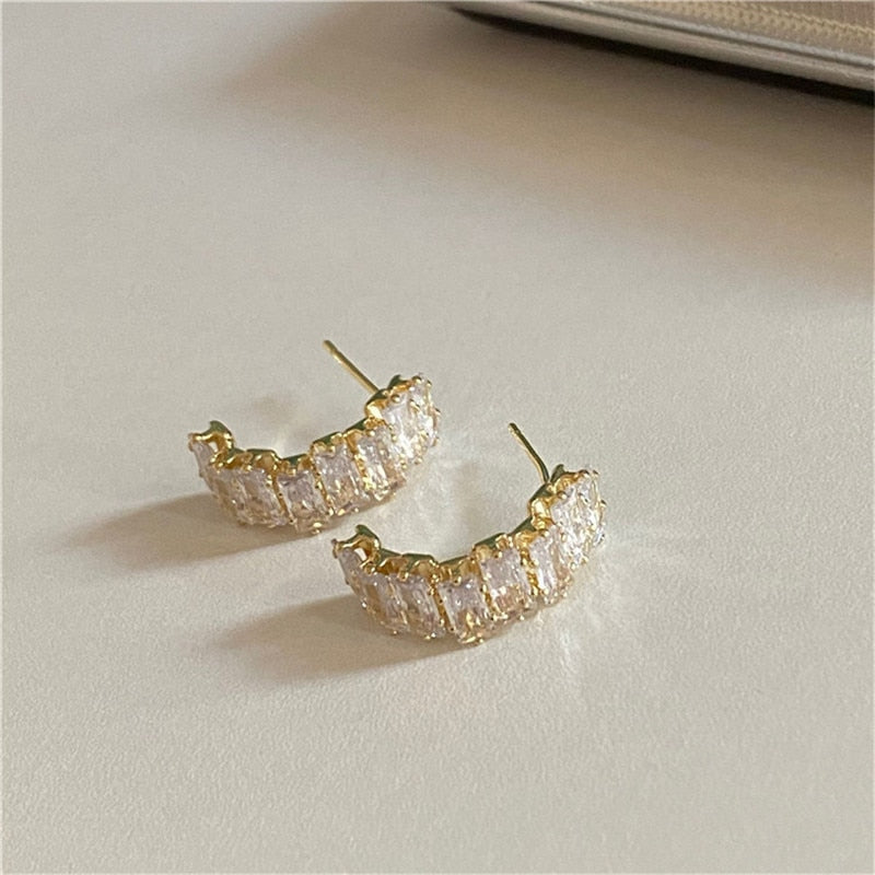 2025 Korean New Simple Temperament Circle Pearl Earrings Fashion Small Versatile Earrings Jewelry
