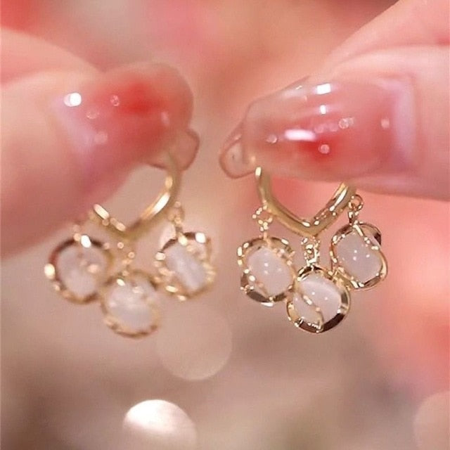 2025 Korean New Simple Temperament Circle Pearl Earrings Fashion Small Versatile Earrings Jewelry