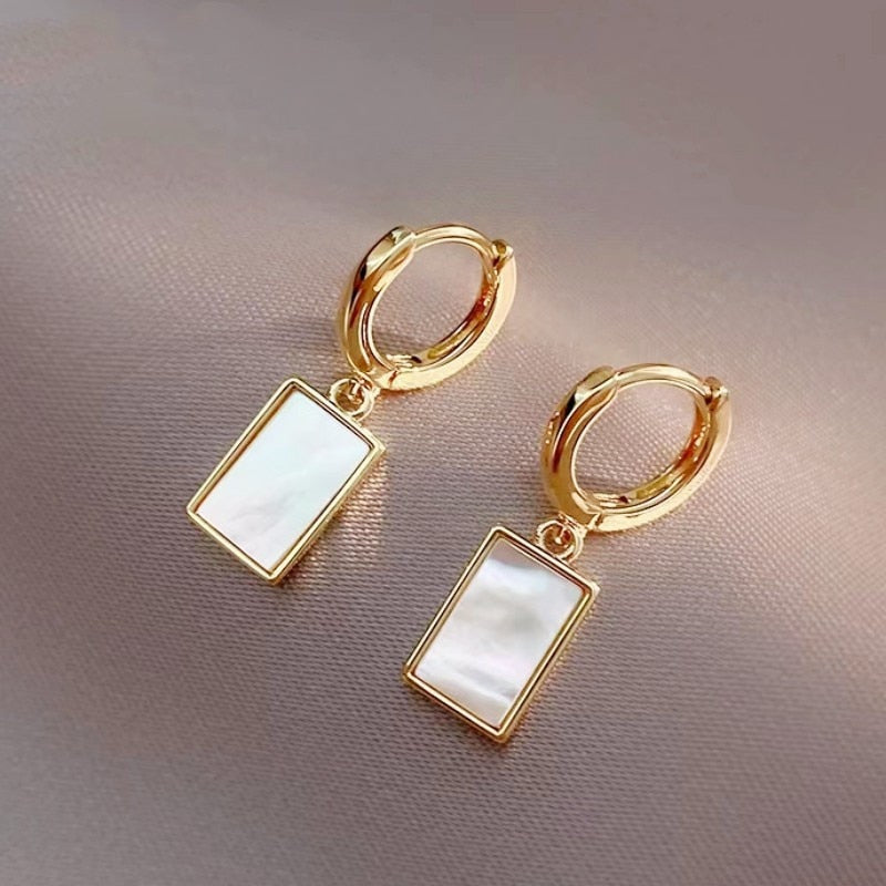 2025 Korean New Simple Temperament Circle Pearl Earrings Fashion Small Versatile Earrings Jewelry
