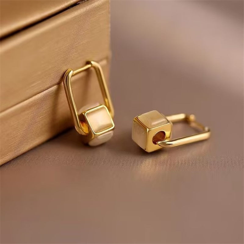 2025 Korean New Simple Temperament Circle Pearl Earrings Fashion Small Versatile Earrings Jewelry