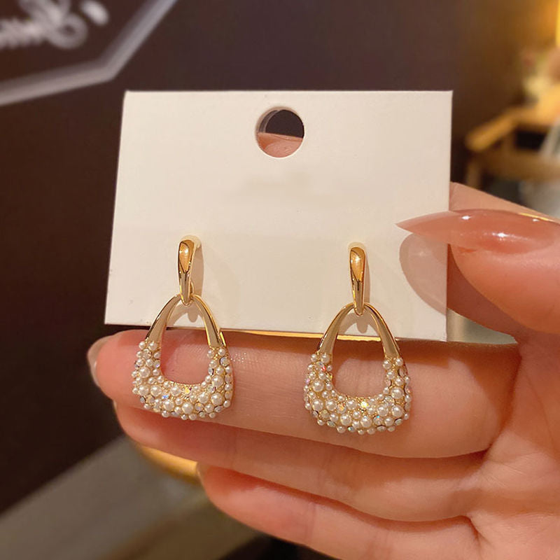 2025 Korean New Simple Temperament Circle Pearl Earrings Fashion Small Versatile Earrings Jewelry